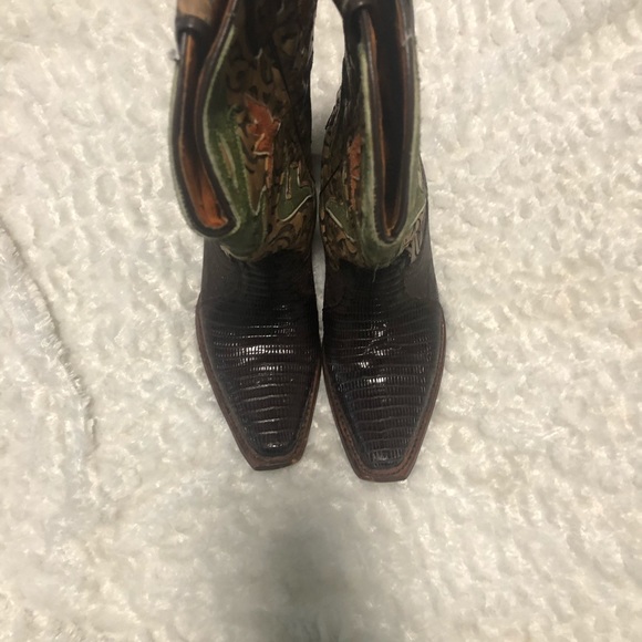 Frye Lily boots - Picture 7 of 8